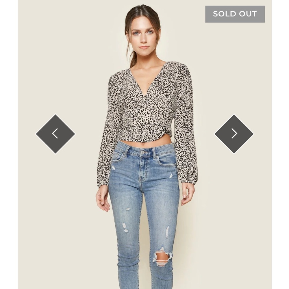 Sugarlips Beige and Black Leopard Print Long Sleeve Crop Top